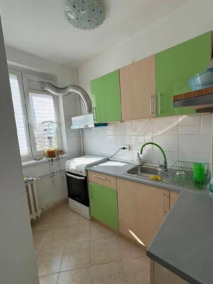 Apartament cu 2 camere decomandat în Craiovei