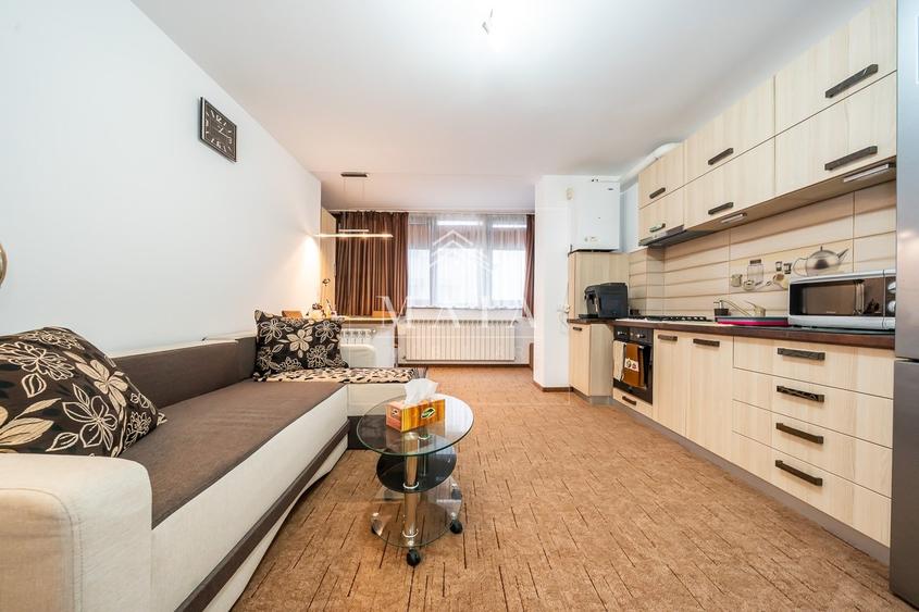 Apartament cu 2 camere semidecomandat, mobilat în Mihai Viteazul