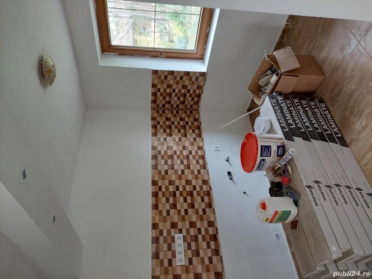 Casă cu 3 camere în Central