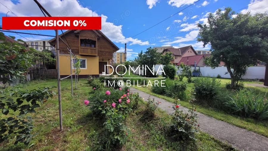 Casă cu Canalizare în Central