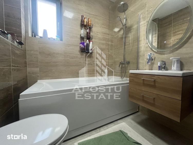 Apartament cu 3 camere, mobilat în UTA
