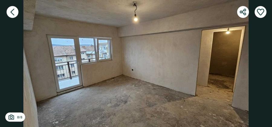 Apartament cu 2 camere semidecomandat în Sud