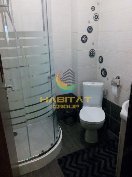 Apartament cu 3 camere decomandat, mobilat în Berceni