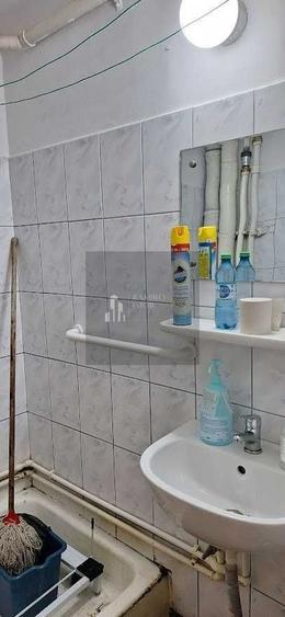 Garsonieră decomandată în Brâncoveanu
