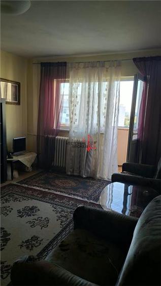 Apartament cu 3 camere decomandat în Basarabia