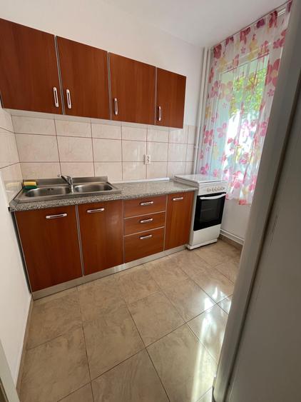 Garsonieră în Runcu