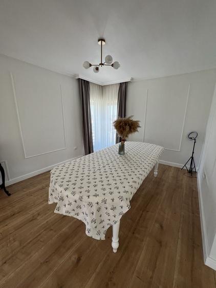 Casă cu 3 camere în Exterior Vest