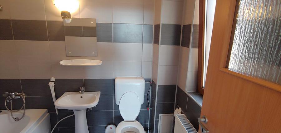 Garsonieră decomandată în Drumul Taberei