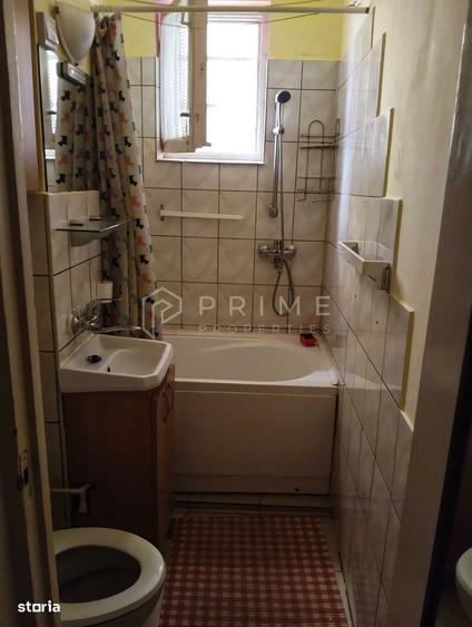Apartament de va^nzare - 1
