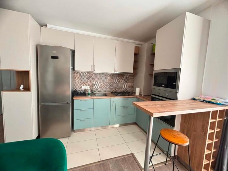 Inchiriez apartament 3 camere tip penthause - 11