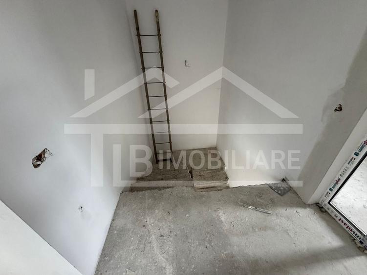 Casă individuală cu 4 camere cu Canalizare în Voiniceni