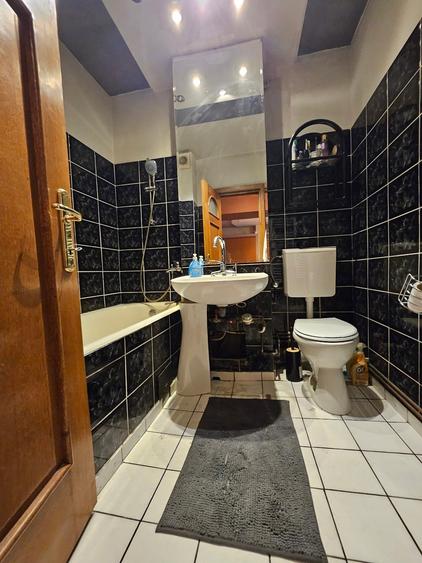 Oferta inchiriere garsoniera in Craiovei, parter,  260 EURO - 8