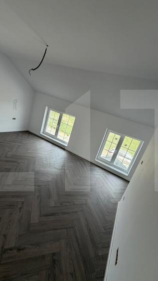 Duplex cu 3 camere cu Canalizare în Urseni