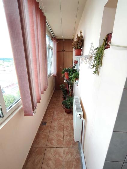 Apartament cu 2 camere decomandat în Radu Negru