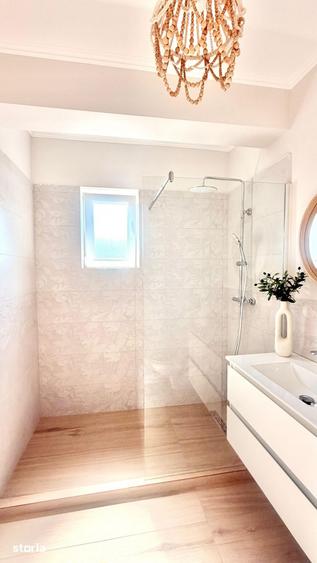 Apartament cu 3 camere în Florești