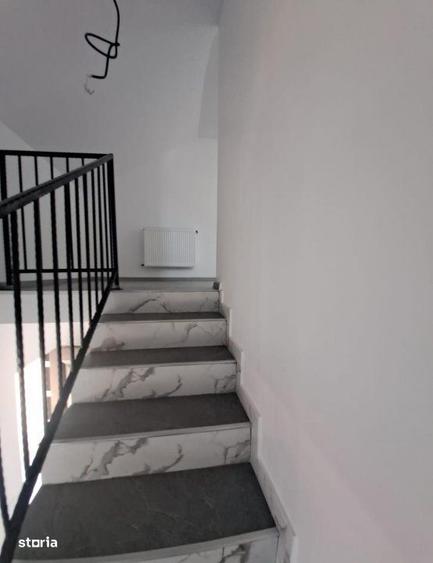 Casă cu 4 camere în Vârteju