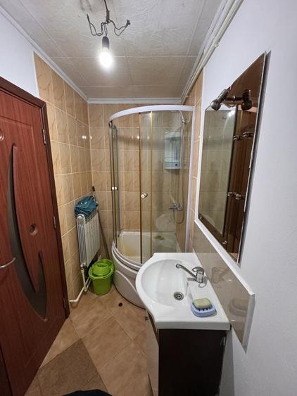Apartament cu 2 camere decomandat în Zahana
