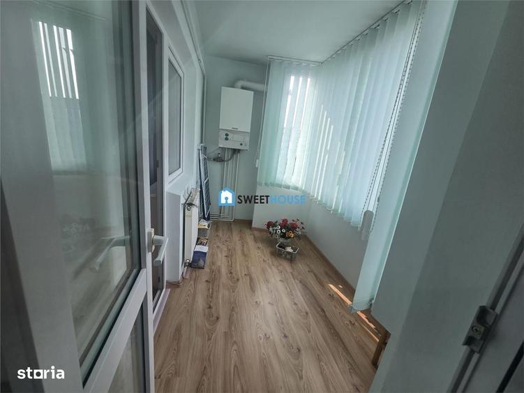 Apartament cu 3 camere decomandat în Central