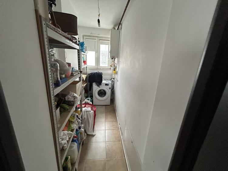 Apartament cu 3 camere decomandat, mobilat în Tomis Nord