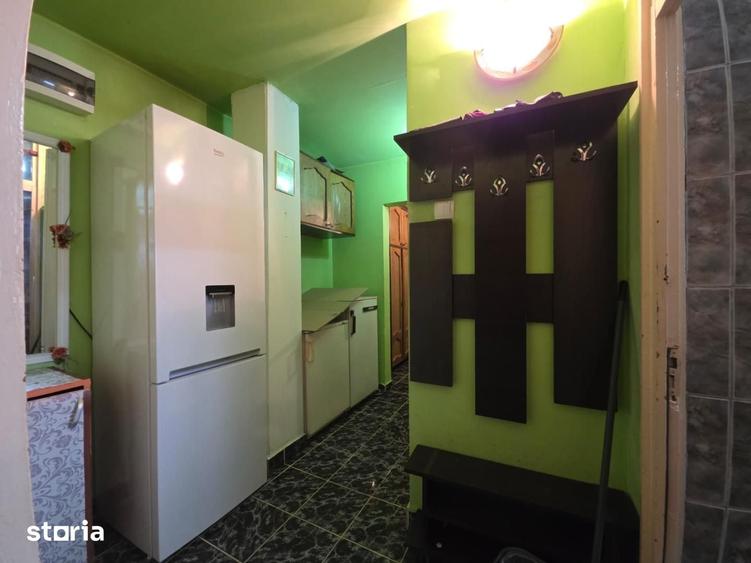 Apartament cu 3 camere decomandat în Militari