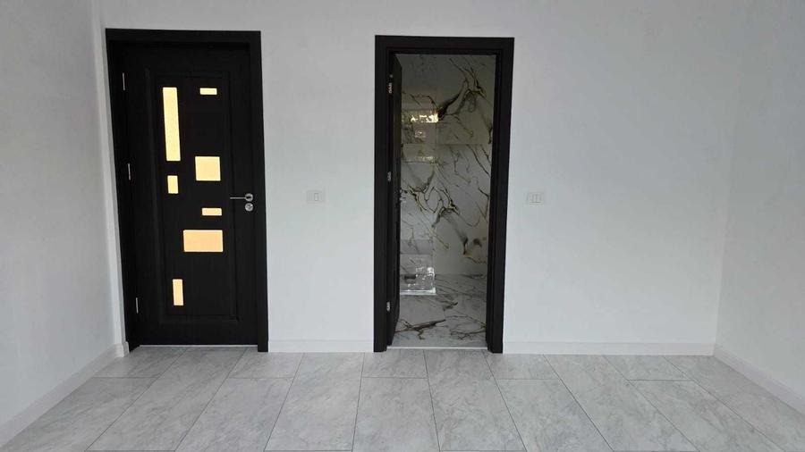 Casă cu 3 camere în Corbu