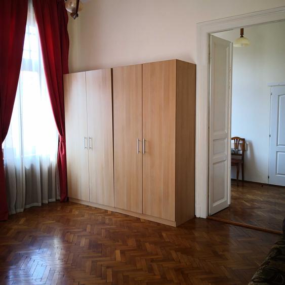 Apartament cu 2 camere decomandat în Ultracentral