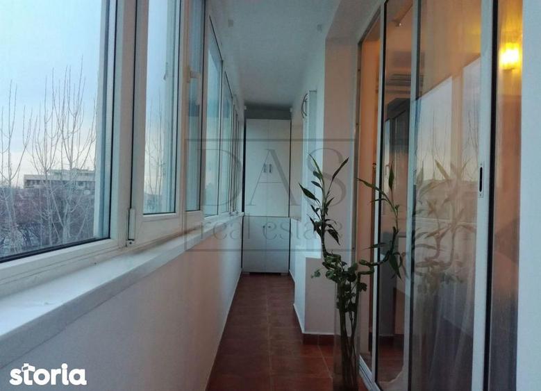 Apartament cu 2 camere, mobilat în Romană