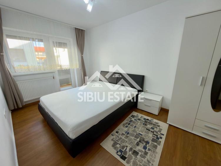 Apartament cu 3 camere decomandat în Hipodrom 4