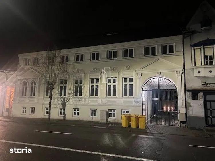 Apartament cu 2 camere decomandat în Ultracentral