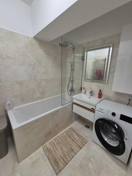 Apartament cu 2 camere decomandat în Rediu