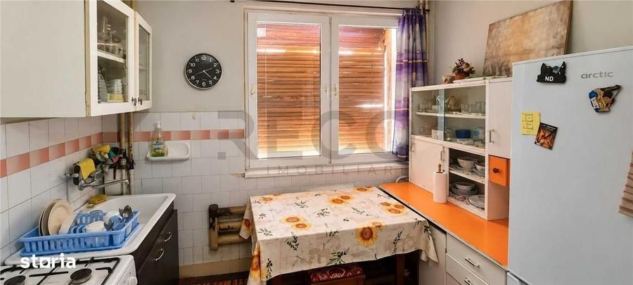 Apartament cu 3 camere nedecomandat în Gării