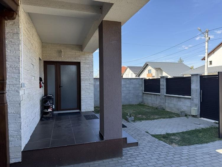 Casă cu 4 camere în Central