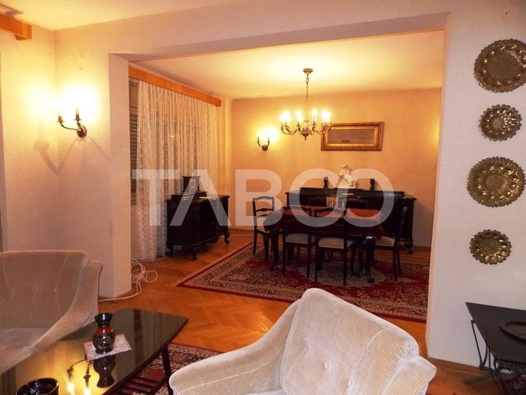Apartament cu 3 camere decomandat, mobilat în Sub Arini