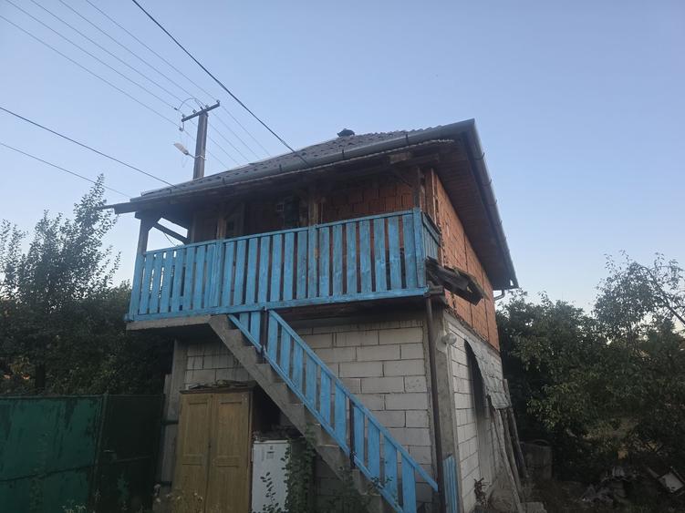 Casă cu 4 camere în Dezna