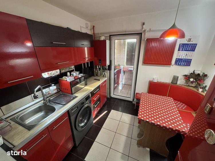 Apartament cu 2 camere semidecomandat în Poarta 6