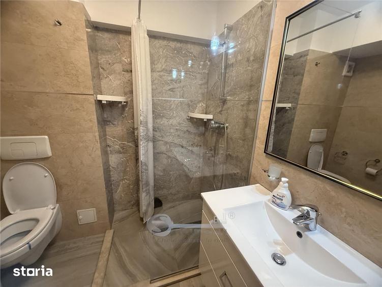 Apartament cu 3 camere în Tătărași