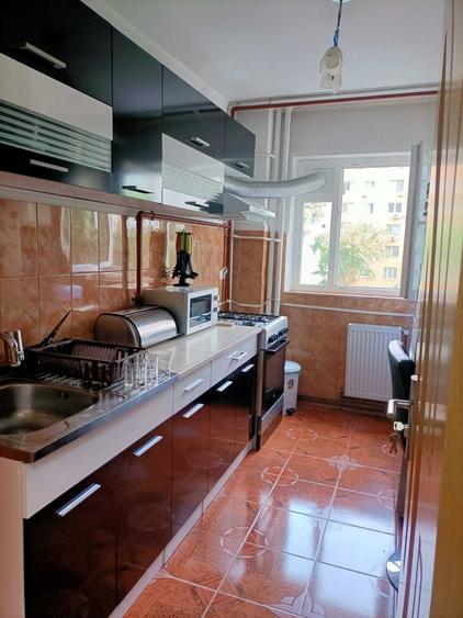 Apartament 2 camere de inchiriat Sector 5, Strada Barca - 2