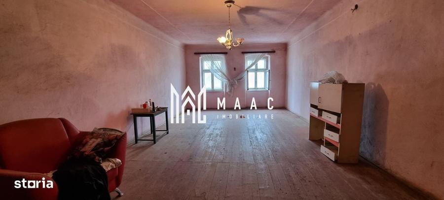 Casă cu 2 camere cu Teren 373 Mp în Central