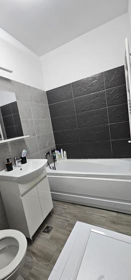 Apartament cu 2 camere decomandat în Militari