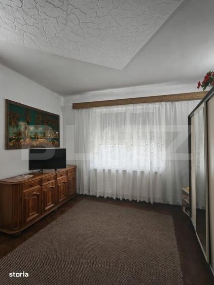 Casă cu 3 camere cu Teren 1079 Mp în Central