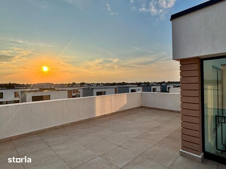 Casă cu 4 camere cu Teren 300 Mp în Tunari