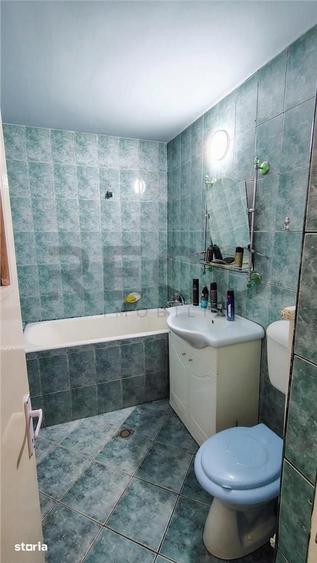 Apartament cu 3 camere decomandat în Decebal