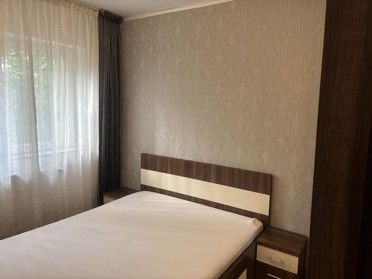 Apartament cu 2 camere decomandat în Drumul Taberei