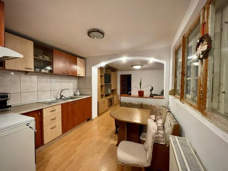 Casă individuală cu 3 camere cu Canalizare în Brestei