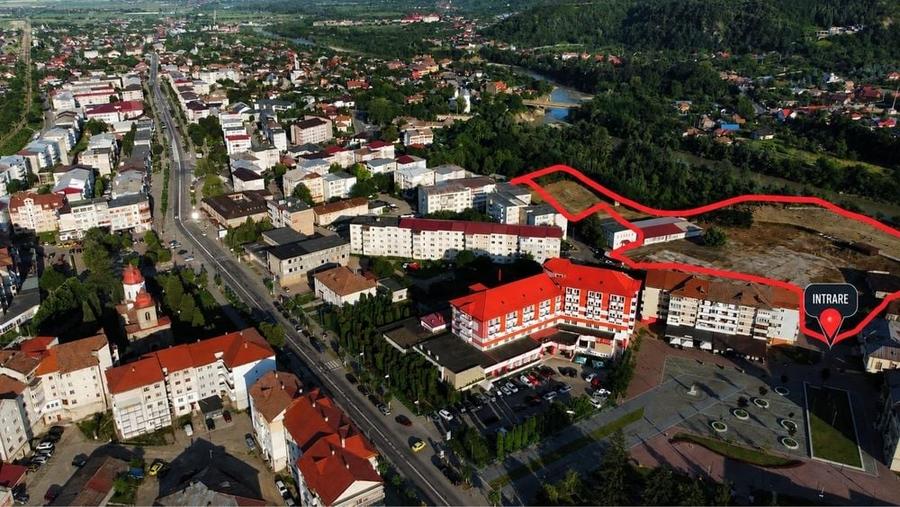Spațiu comercial, în Ultracentral