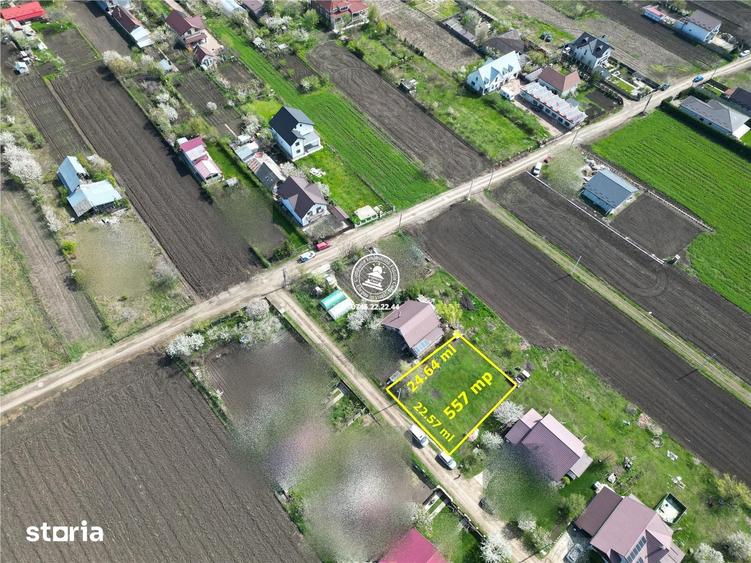 Teren de 557 mp, în Rediu