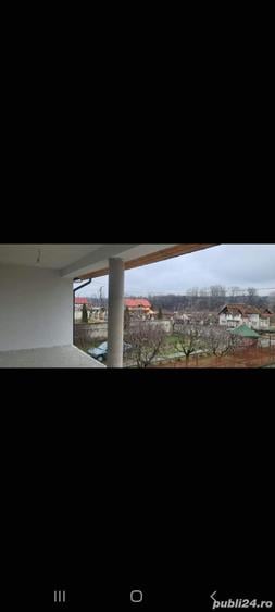 Casă cu 5 camere în Bârsești