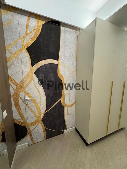 Apartament cu 3 camere semidecomandat, mobilat în Pipera