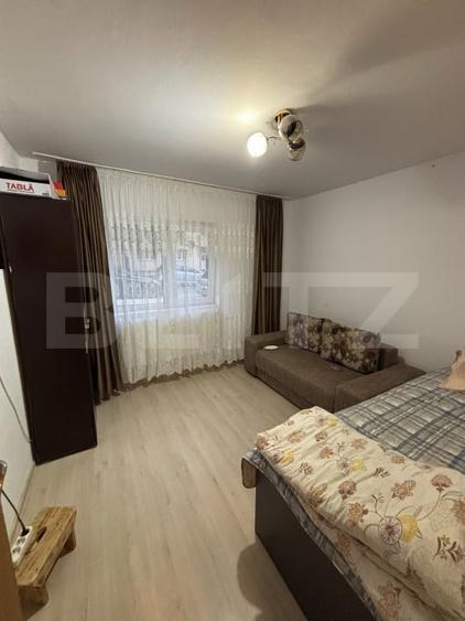Apartament cu 3 camere decomandat, mobilat în Burdujeni