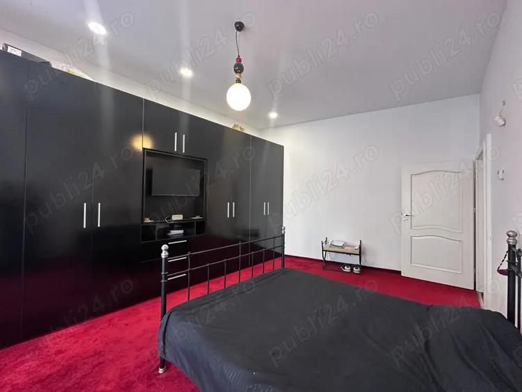 Casă cu 4 camere cu Teren 395 Mp în Port